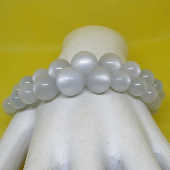 Vintage RICHELIEU MOONGLOW Bracelet Light Blue Moonglow Richelieu Double Strand - Picture 8 of 16